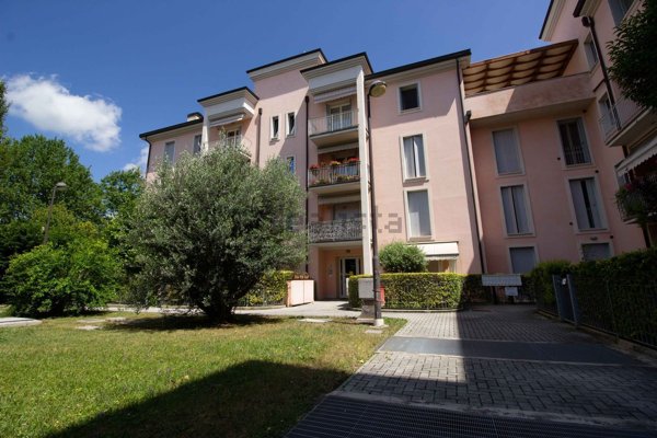 appartamento in vendita a Carpi in zona Centro Storico