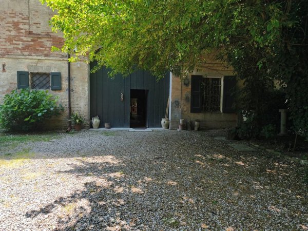 casa indipendente in vendita a Carpi in zona Budrione