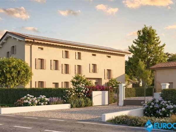 casa indipendente in vendita a Carpi