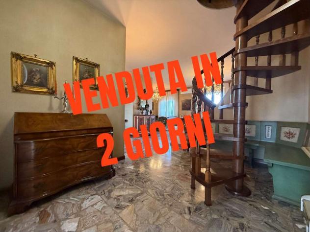 appartamento in vendita a Carpi in zona Centro Storico