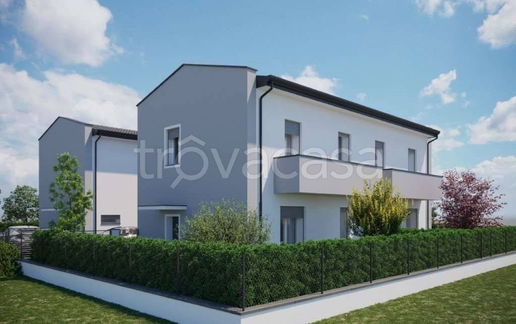 casa indipendente in vendita a Carpi in zona Cortile