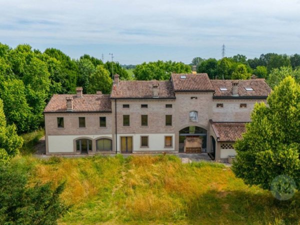 casa indipendente in vendita a Carpi in zona San Marino