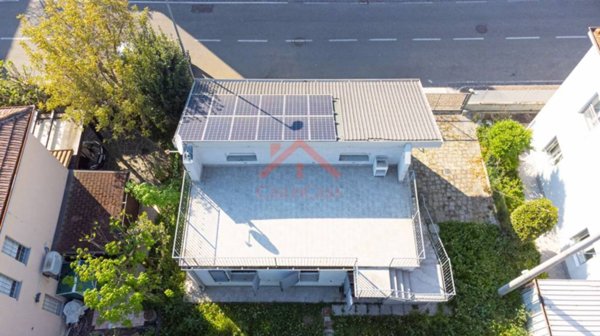 casa indipendente in vendita a Carpi in zona Cibeno Pile