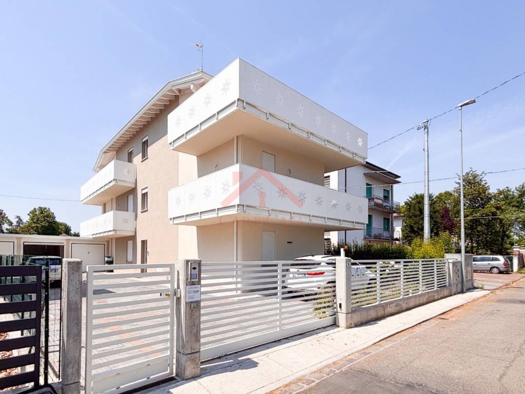 appartamento in vendita a Carpi in zona Quartirolo