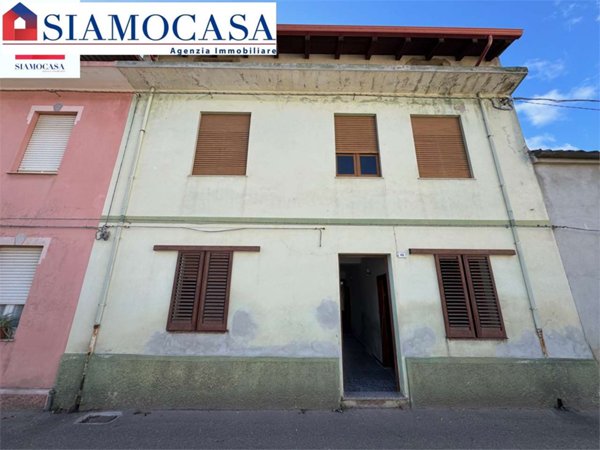 casa indipendente in vendita a Carpi in zona Cortile