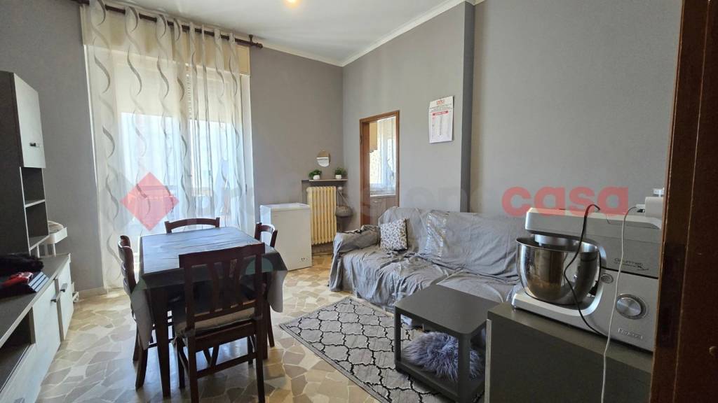 appartamento in vendita a Carpi in zona Centro Storico