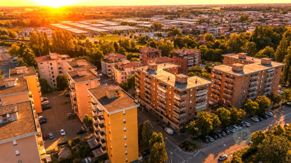 appartamento in vendita a Carpi in zona Centro Storico
