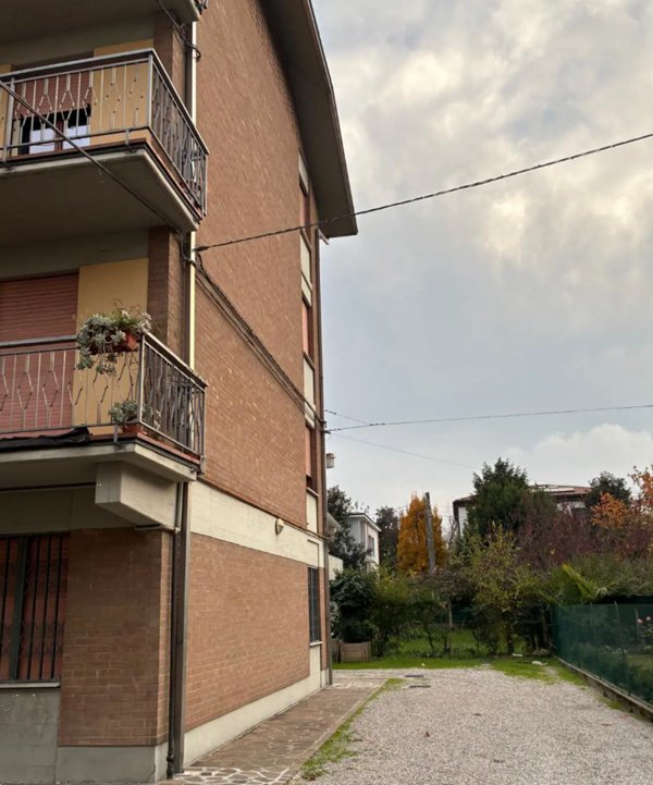 appartamento in vendita a Carpi in zona Cibeno Pile