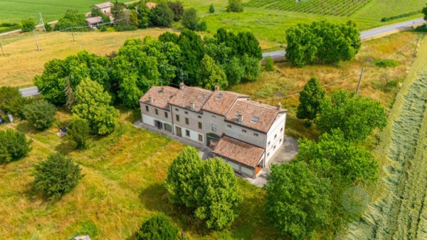 casa indipendente in vendita a Carpi in zona San Marino