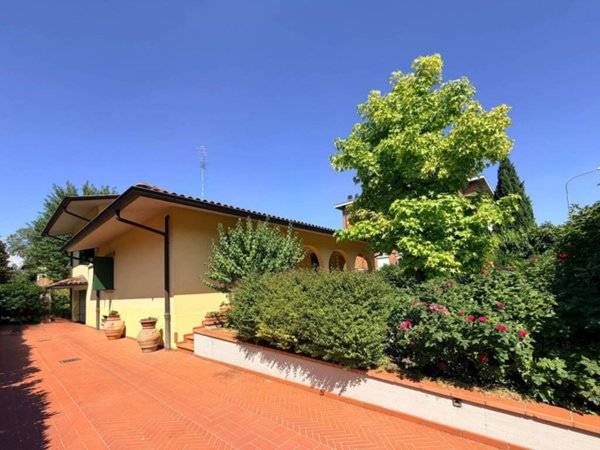 casa indipendente in vendita a Carpi
