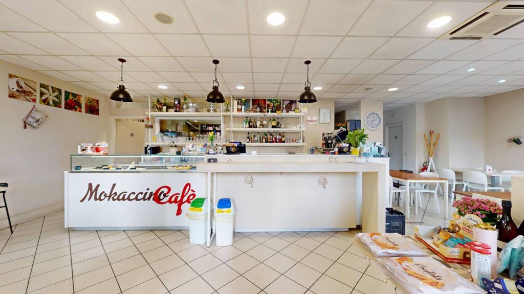 negozio in vendita a Carpi in zona Centro Storico