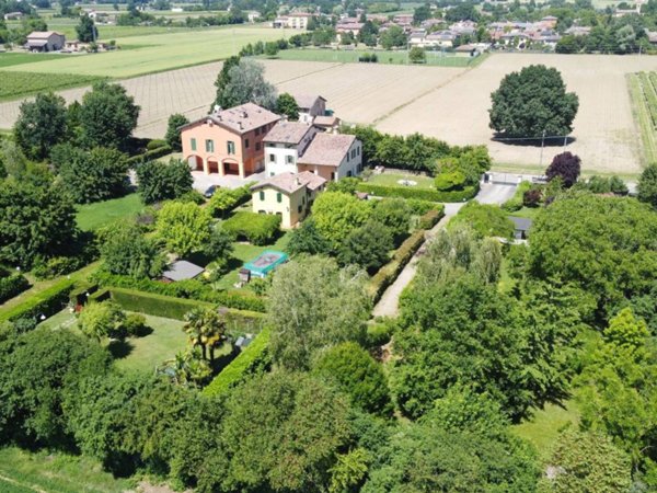 appartamento in vendita a Carpi in zona Gargallo