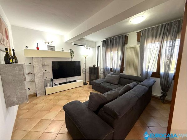 casa indipendente in vendita a Carpi in zona Fossoli