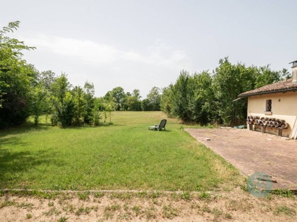 casa indipendente in vendita a Carpi