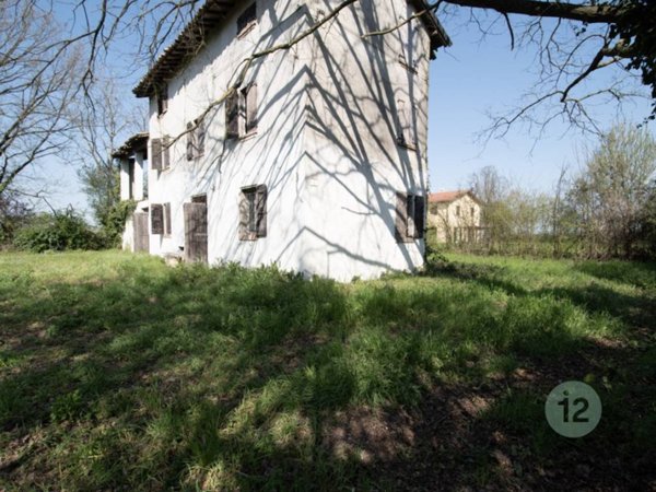 casa indipendente in vendita a Carpi