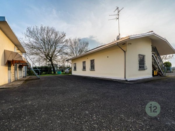 casa indipendente in vendita a Carpi