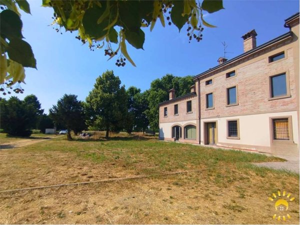 casa indipendente in vendita a Carpi in zona San Marino