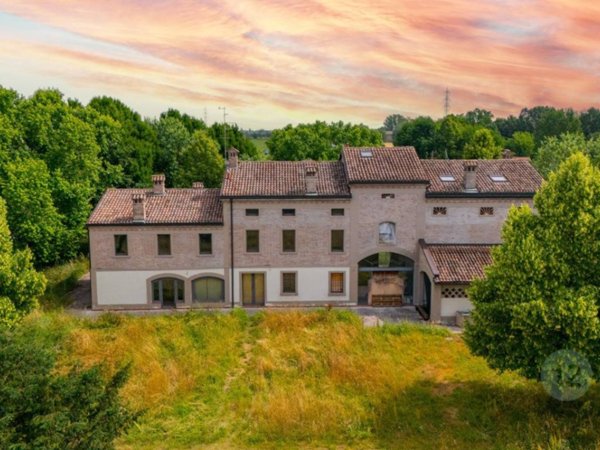 casa indipendente in vendita a Carpi in zona San Marino