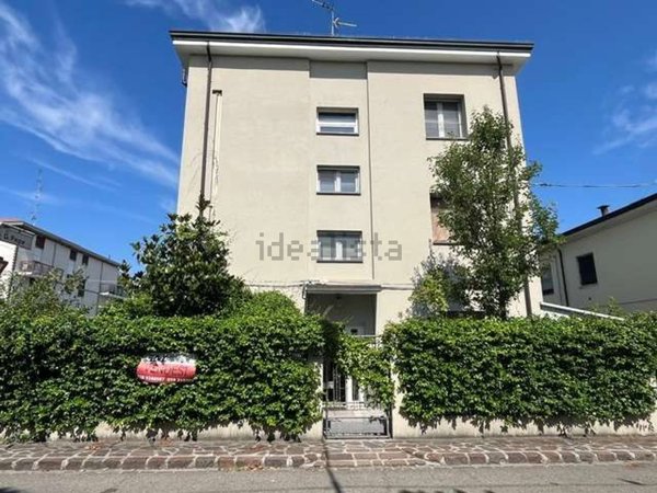 casa indipendente in vendita a Carpi in zona Cibeno Pile