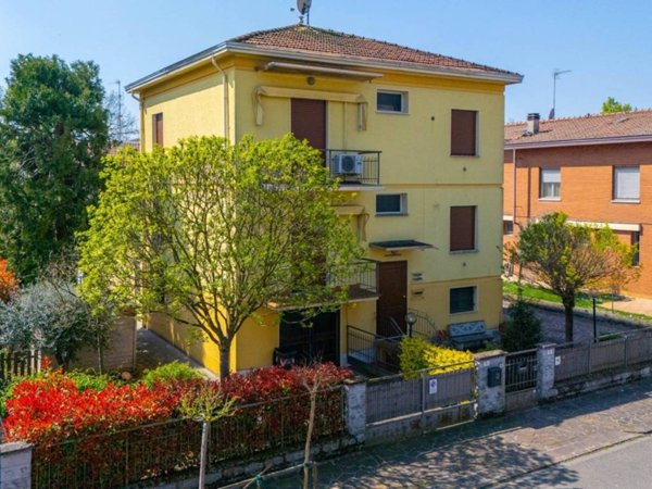 casa indipendente in vendita a Carpi in zona San Marino