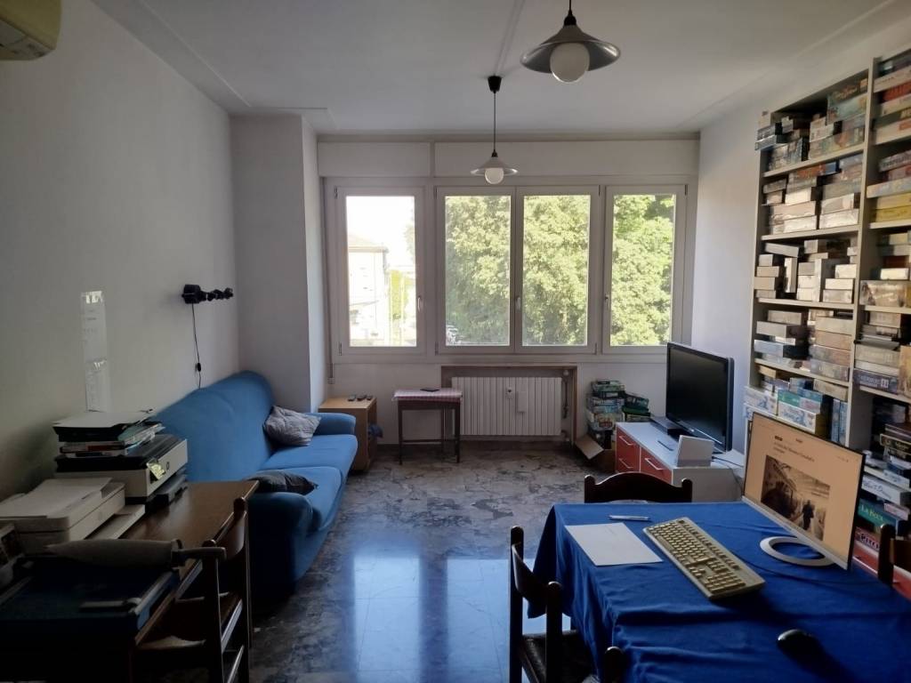 appartamento in vendita a Carpi in zona Centro Storico