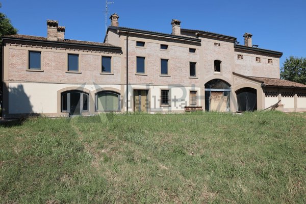 casa indipendente in vendita a Carpi