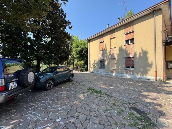 casa indipendente in vendita a Carpi