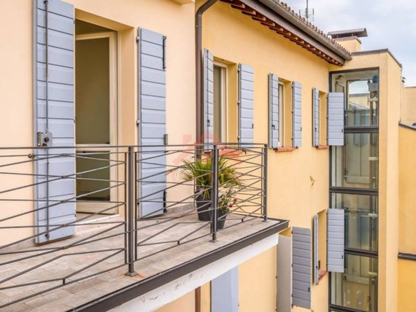 appartamento in vendita a Carpi in zona Centro Storico
