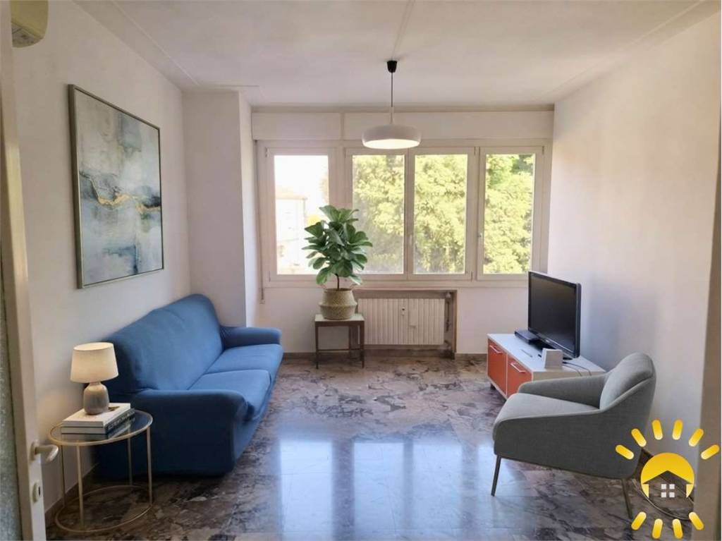appartamento in vendita a Carpi in zona Centro Storico