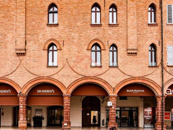 appartamento in vendita a Carpi in zona Centro Storico