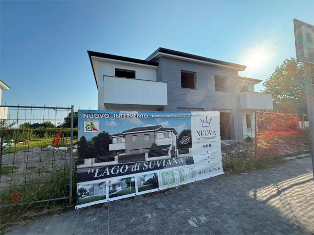 casa indipendente in vendita a Carpi