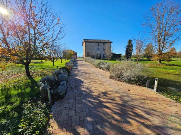 casa indipendente in vendita a Carpi
