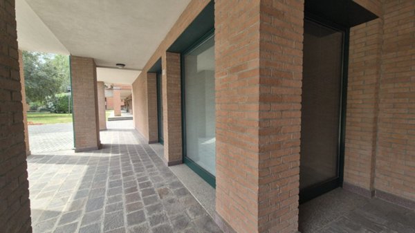 ufficio in vendita a Carpi in zona Quartirolo