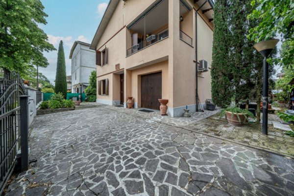 casa indipendente in vendita a Carpi in zona San Marino