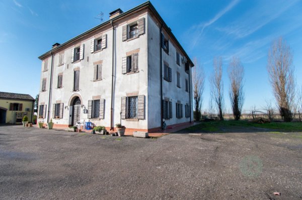 casa indipendente in vendita a Carpi in zona Fossoli