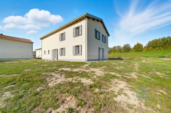 casa indipendente in vendita a Carpi in zona Cortile