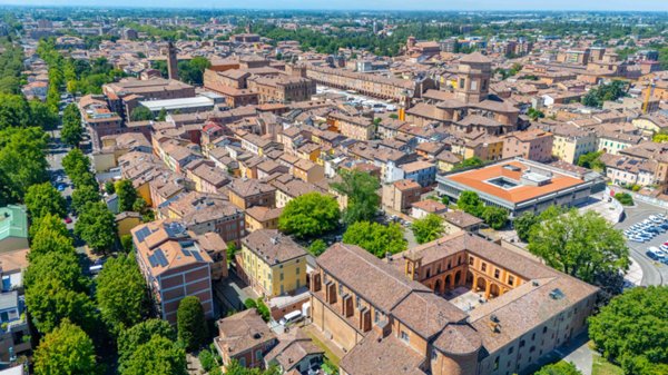 appartamento in vendita a Carpi in zona Centro Storico