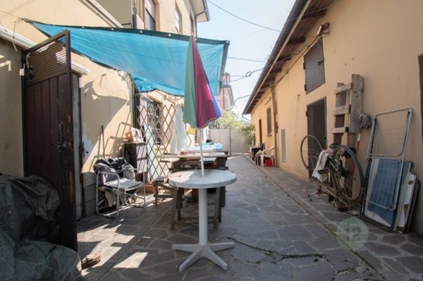 casa indipendente in vendita a Carpi in zona San Marino
