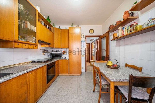 appartamento in vendita a Carpi in zona Centro Storico