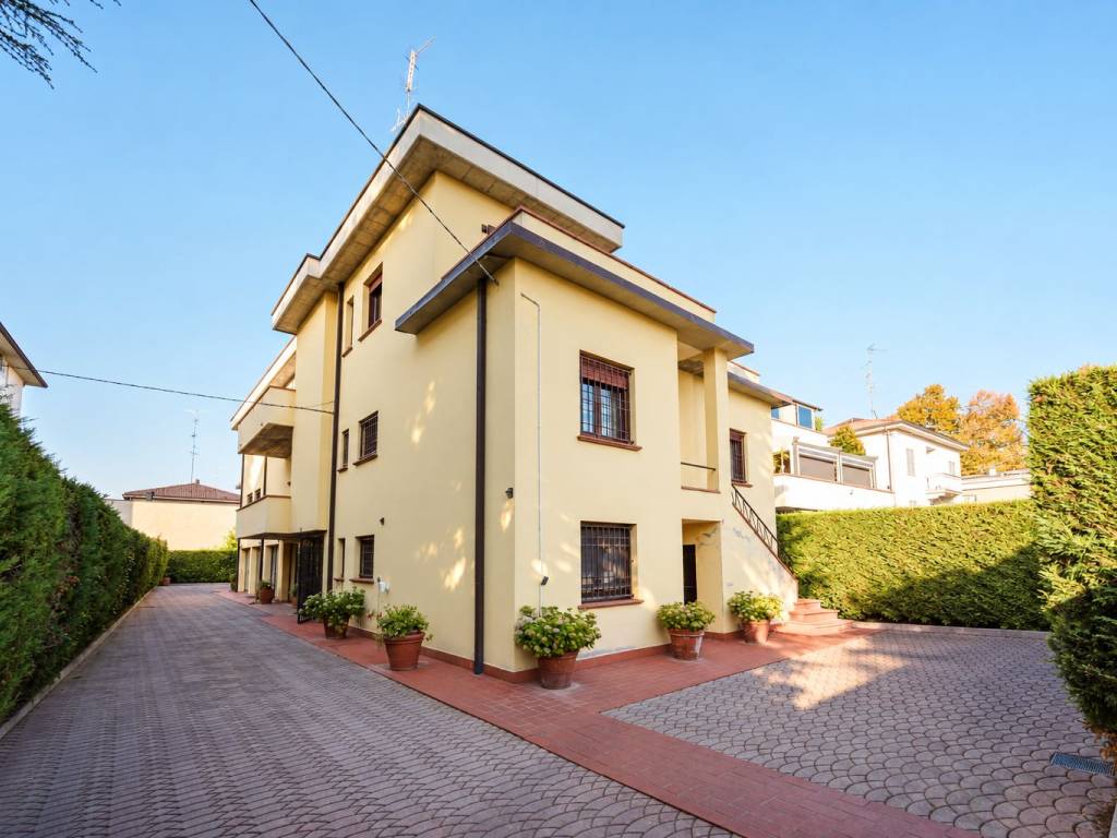 casa indipendente in vendita a Carpi