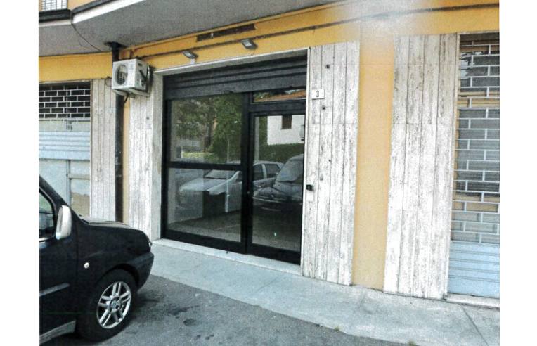 ufficio in vendita a Carpi in zona Quartirolo
