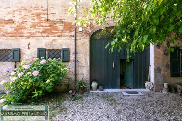 casa indipendente in vendita a Carpi in zona Budrione