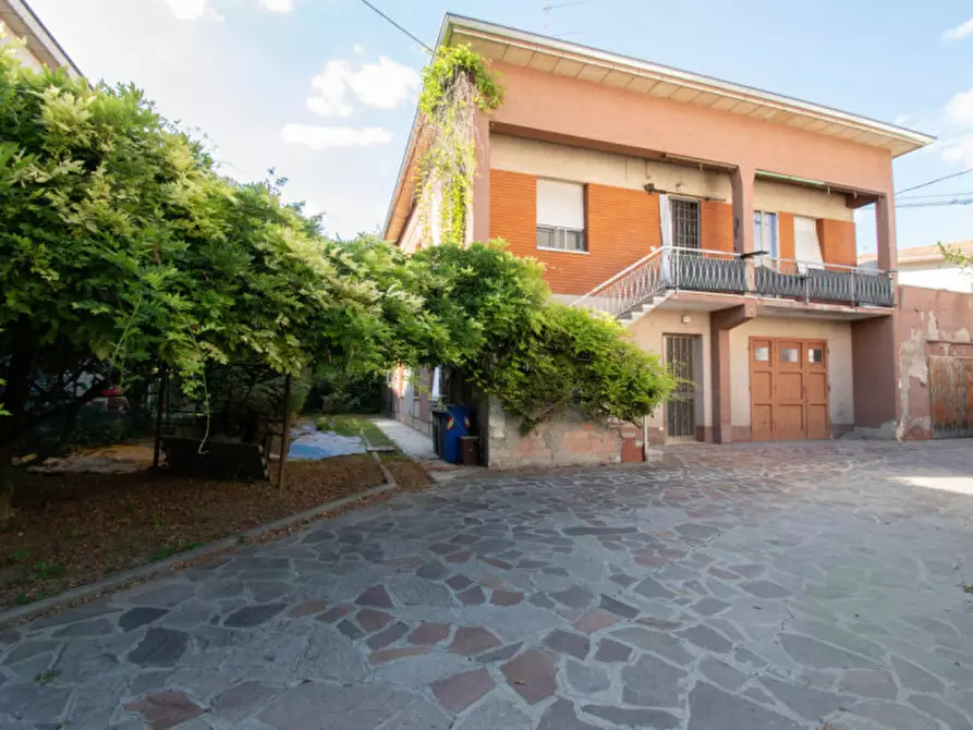 casa indipendente in vendita a Carpi