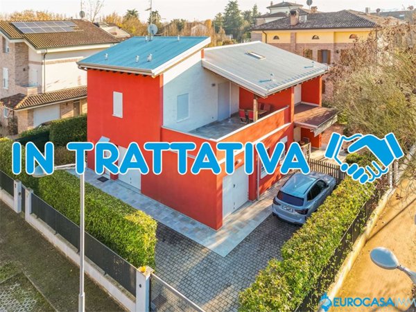 casa indipendente in vendita a Carpi in zona Cibeno Pile