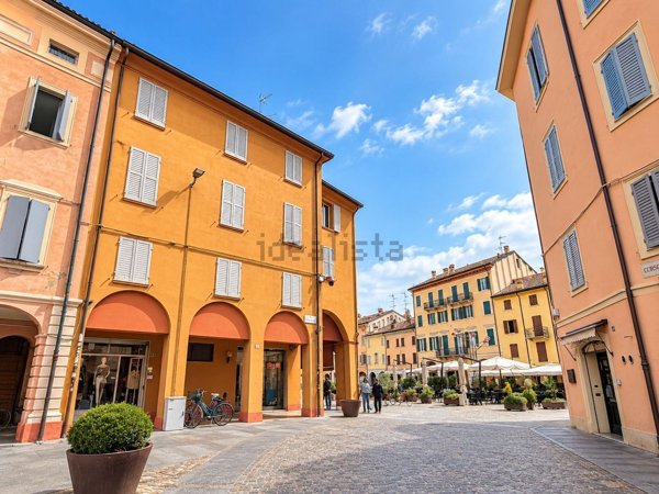 appartamento in vendita a Carpi in zona Centro Storico
