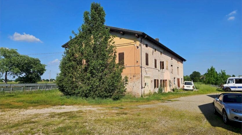 box auto in vendita a Carpi