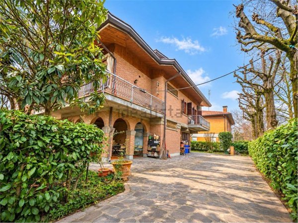 casa indipendente in vendita a Carpi in zona Quartirolo