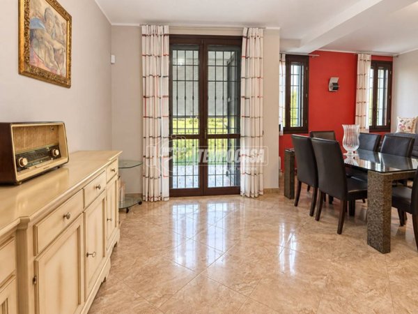 appartamento in vendita a Carpi in zona Gargallo