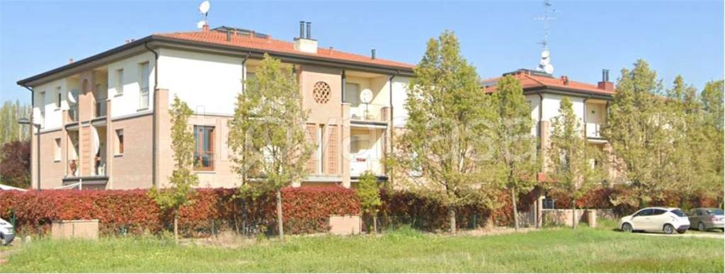appartamento in vendita a Carpi in zona Cortile