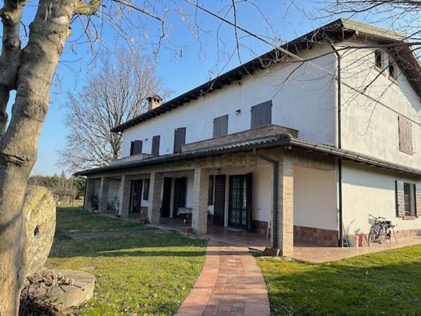 mansarda in vendita a Castelfranco Emilia in zona Manzolino